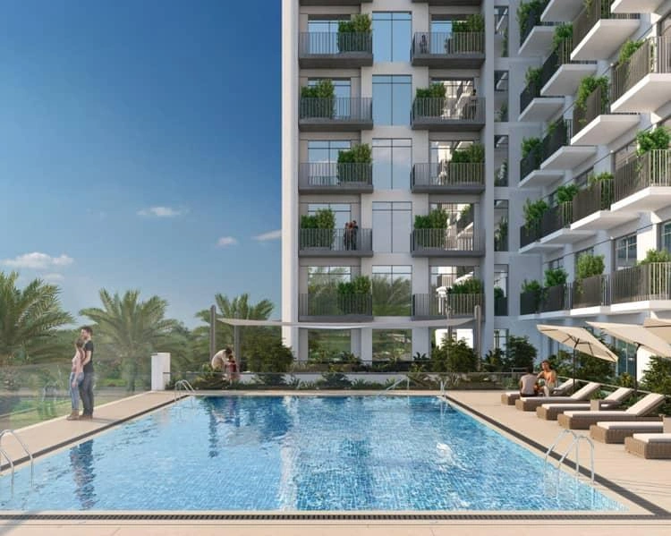Azizi Plaza
